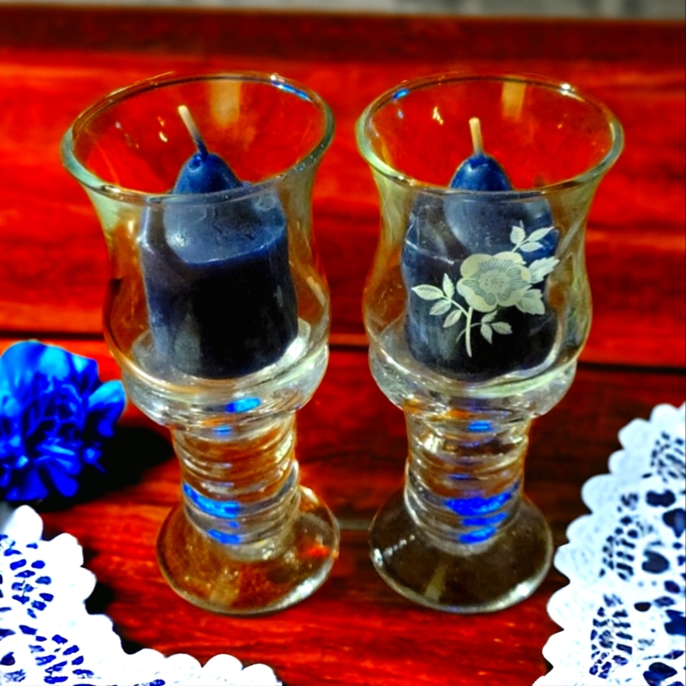2 Candle Holders 1 Etched Rose Detachable 2 Piece Towers Clear Glass Wax Candles